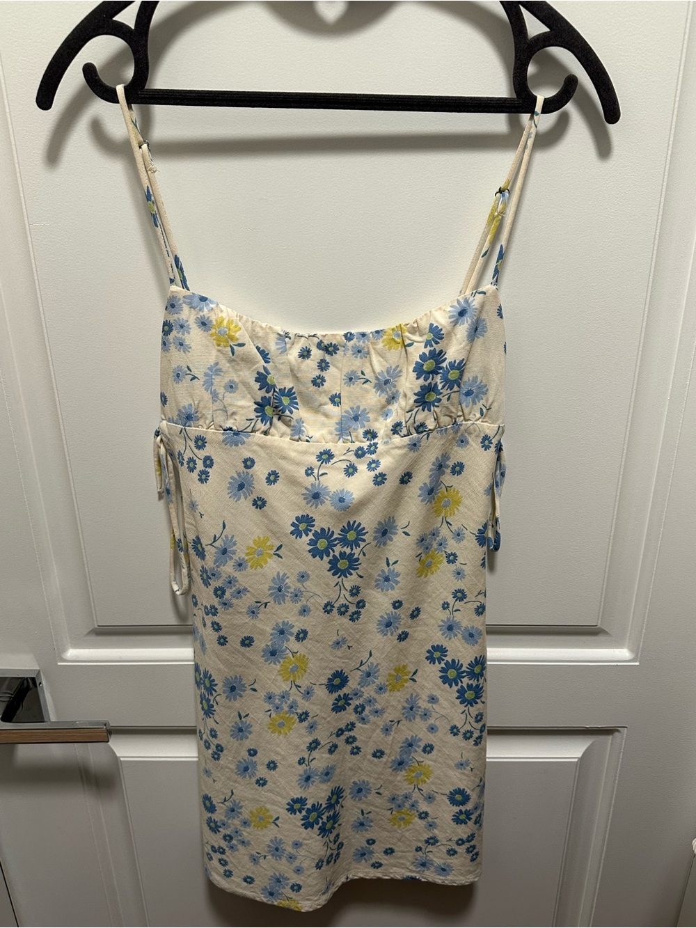 Floral linen sundress